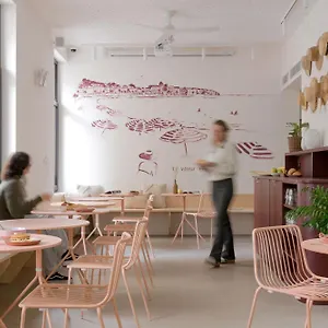 https://slo.fr-provencehotel.com