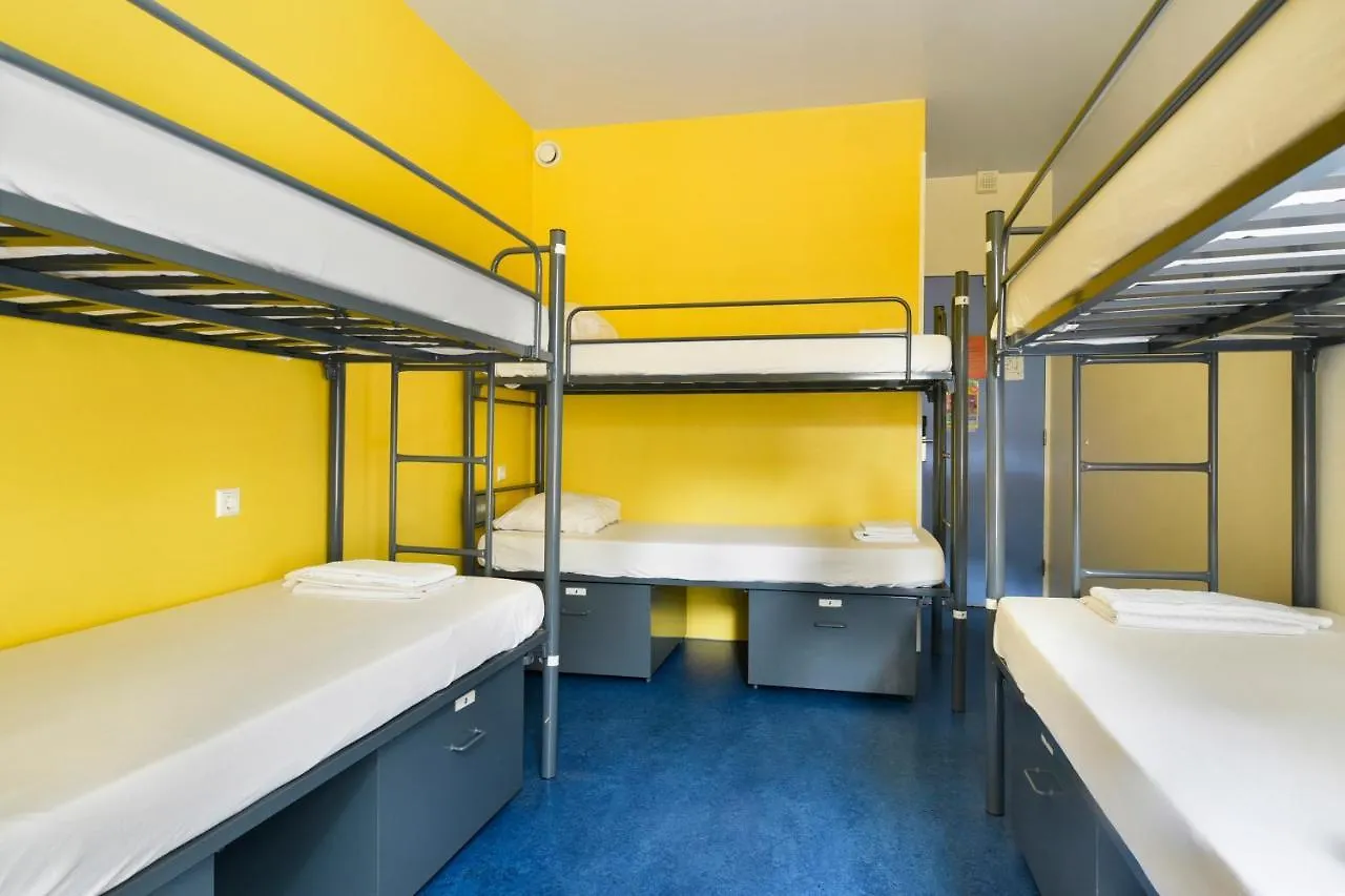 Hans Brinker Hostel Amsterdam 0*,  Netherlands