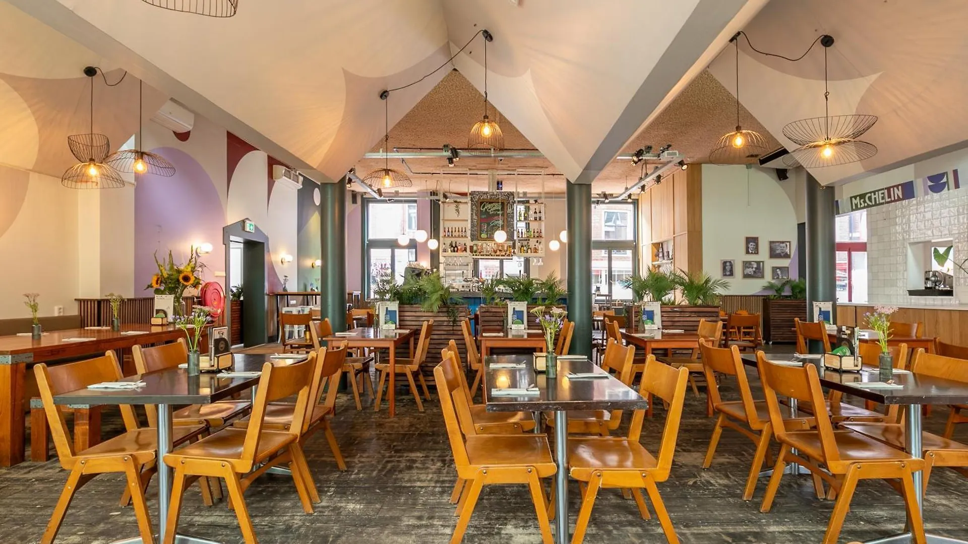 Hans Brinker Hostel Amsterdam