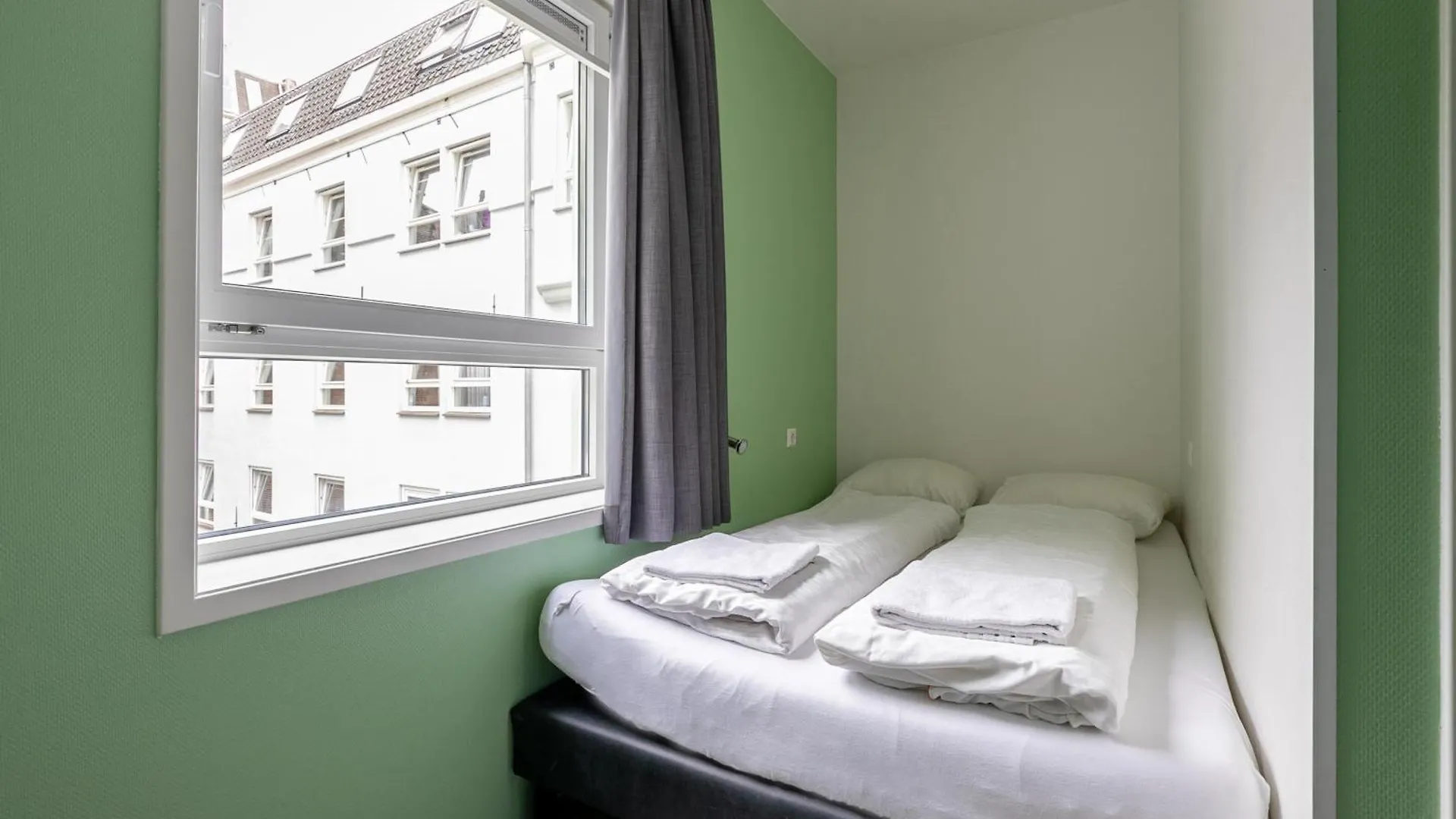 Hans Brinker Hostel Amsterdam