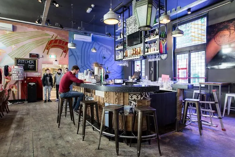Hans Brinker Hostel Amsterdam