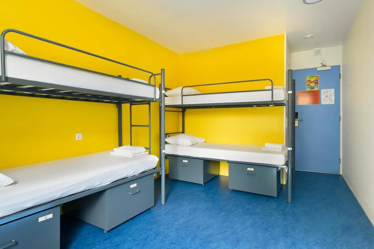 Hans Brinker Hostel Amsterdam